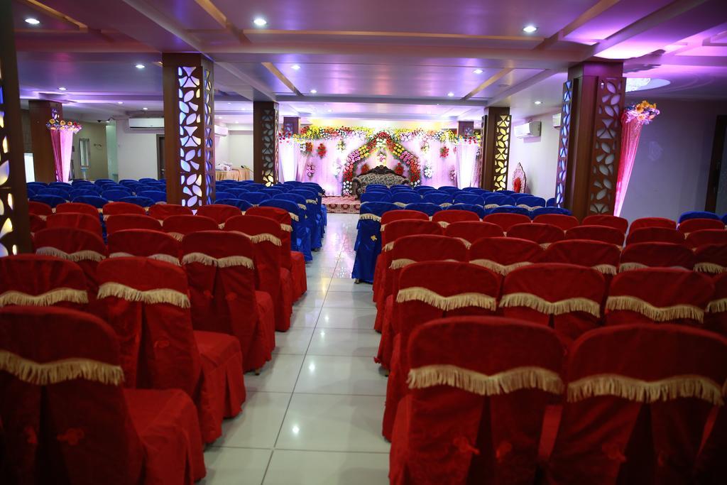 היידראבד Oyo 13494 Hotel Nakshatra Inn מראה חיצוני תמונה