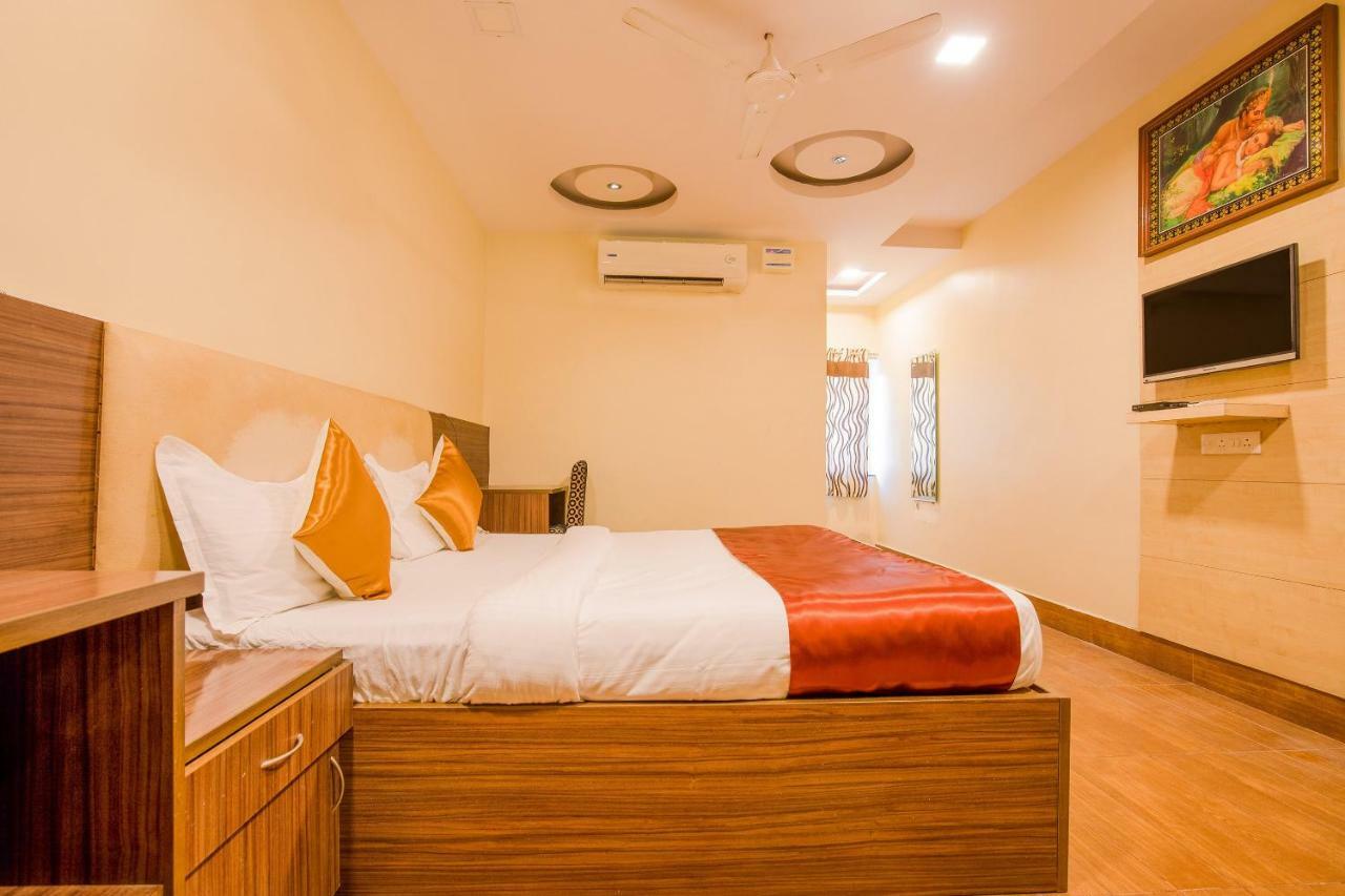 היידראבד Oyo 13494 Hotel Nakshatra Inn מראה חיצוני תמונה